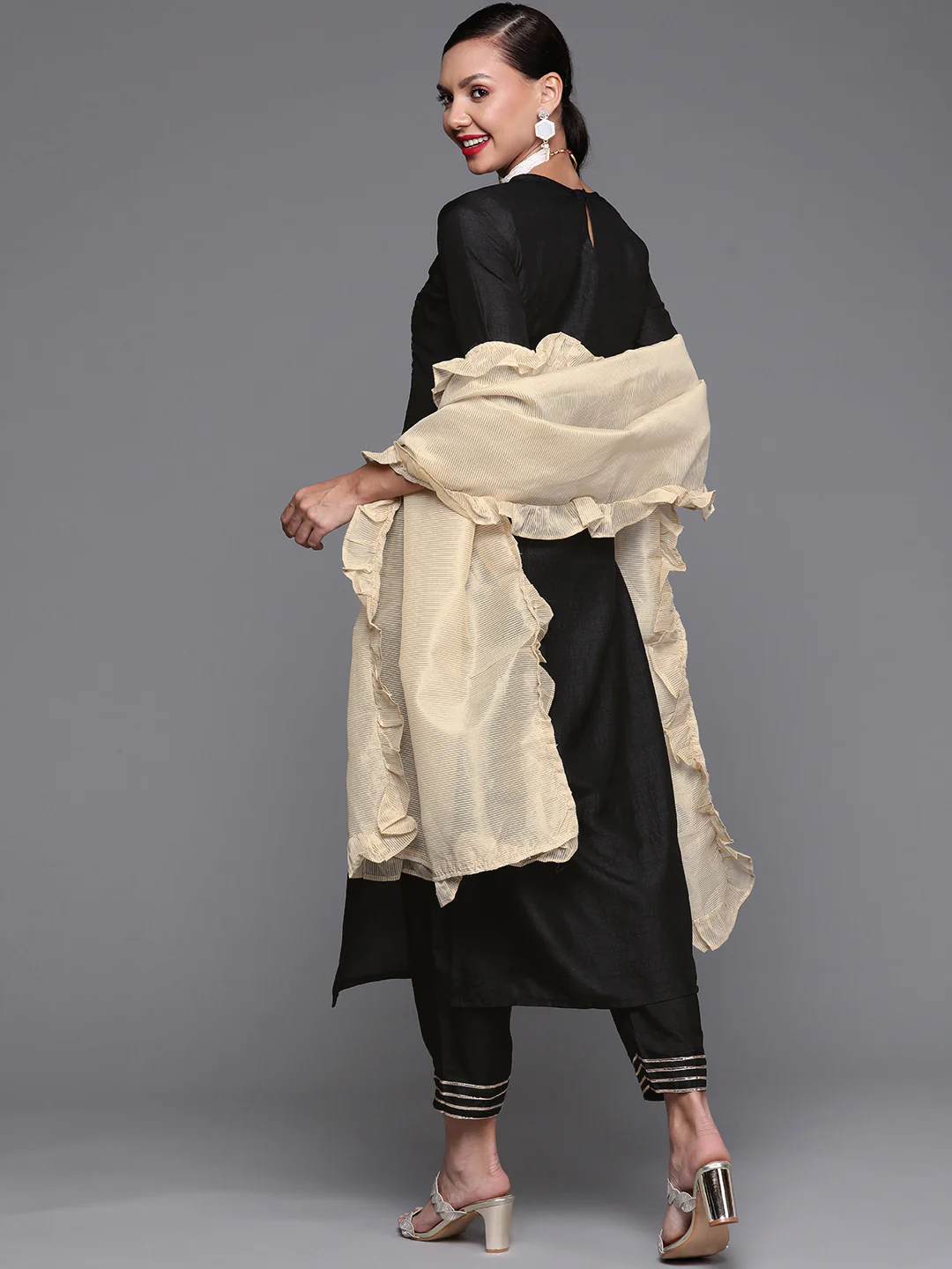 Indo Era Black Embroidred Kurta Trouser With Dupatta Set - Image 5