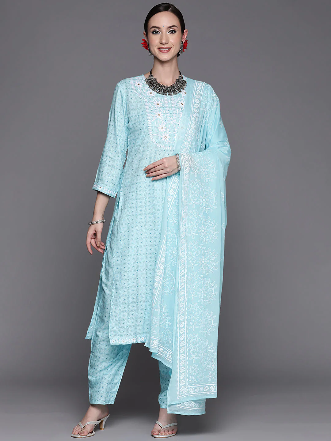 Indo Era Blue Embroidered Straight Kurta Trousers With Dupatta Set - Image 4