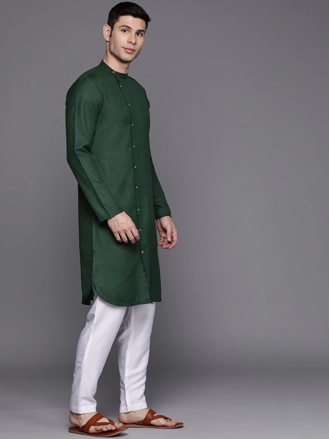Indo Era Green Solid Cotton Blend Straight Kurtas - Image 3