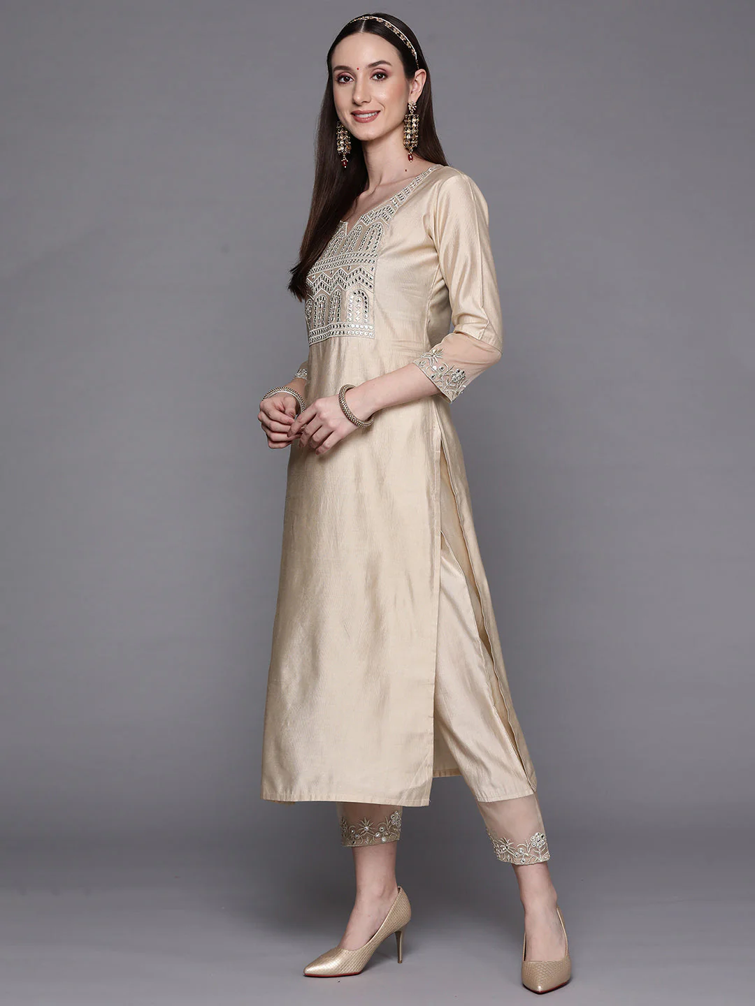 Indo Era Off White Embroidered Straight Kurta Trousers With Dupatta Set - Image 4