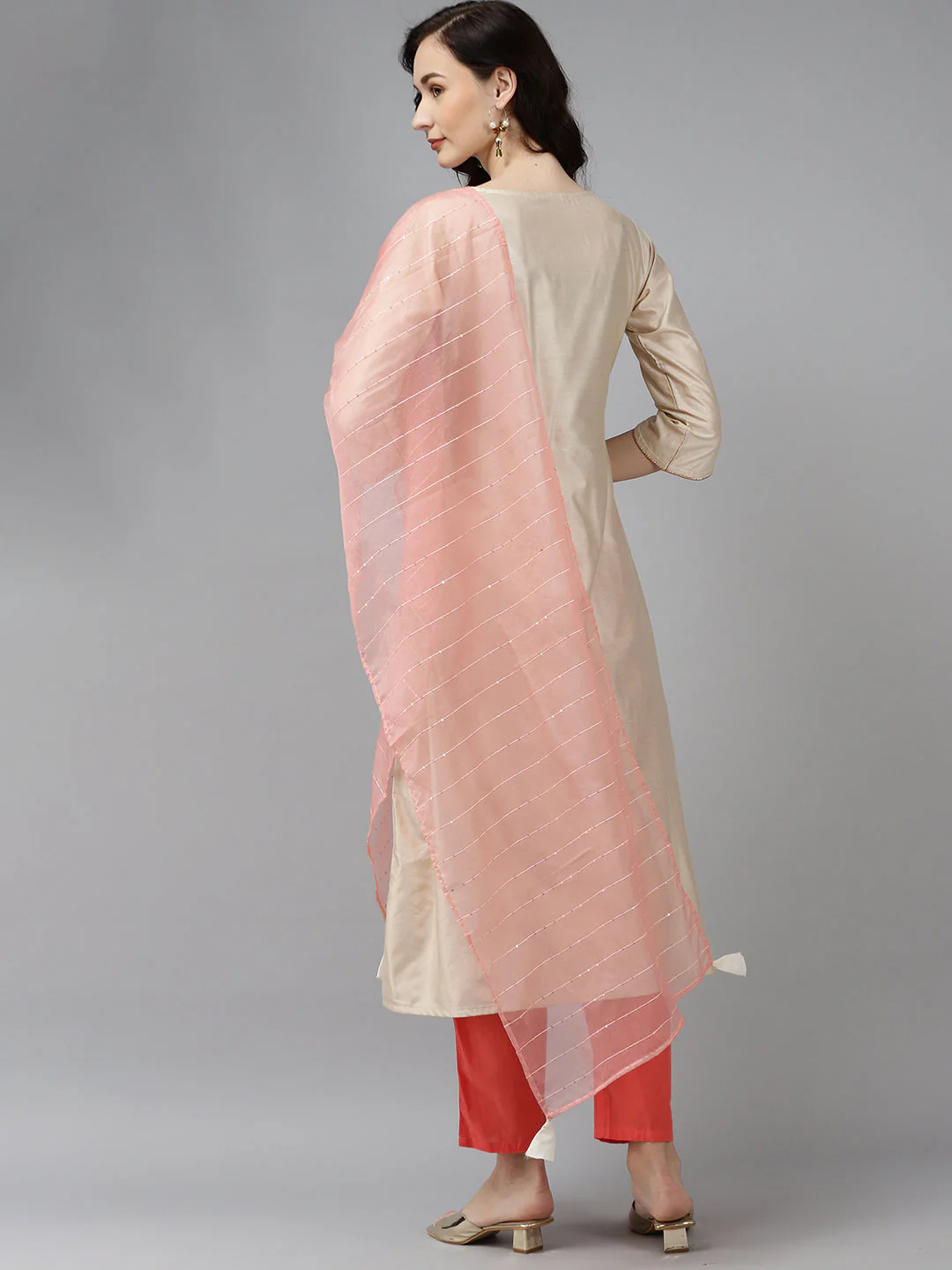 Indo Era Off White Floral Embroidered Straight Kurta Trouser With Dupatta Set - Image 5