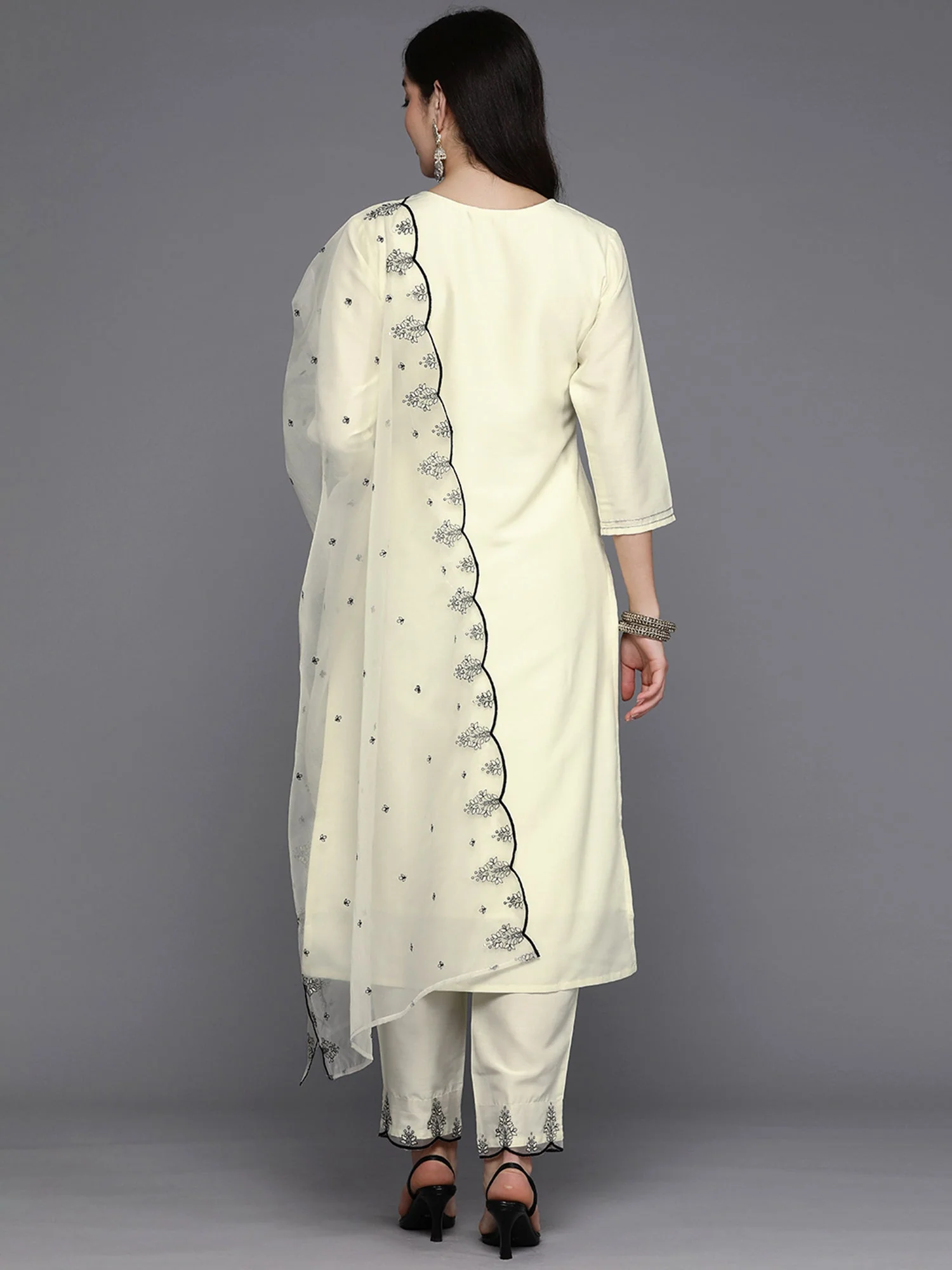 Indo Era White Embroidered Straight Kurta Trousers With Dupatta - Image 5