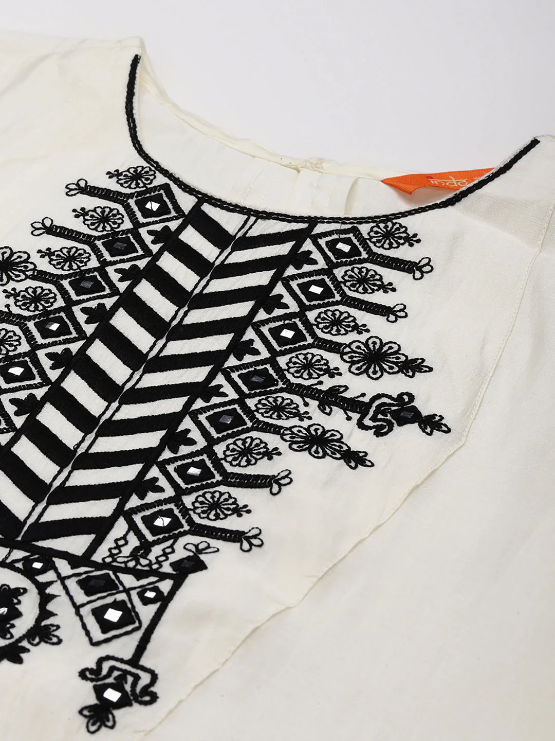 Indo Era White Cotton Blend Straight Kurta With Palazzos With Dupatta - Image 6