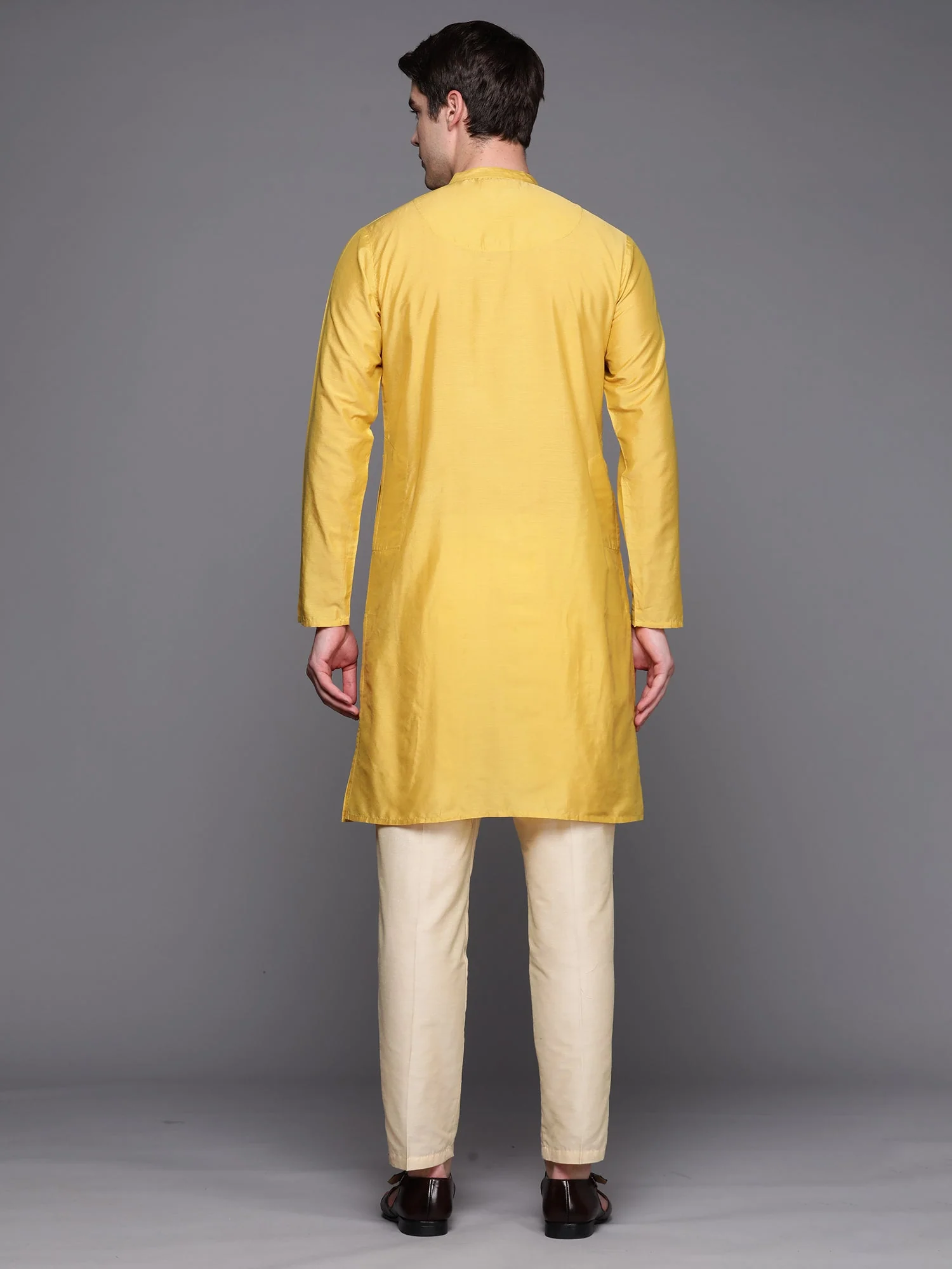 Indo Era Yellow Solid Cotton Straight Kurtas - Image 4
